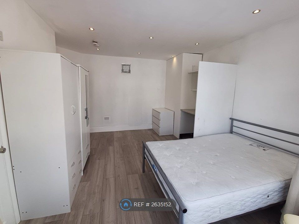 Property photo 2 of 4