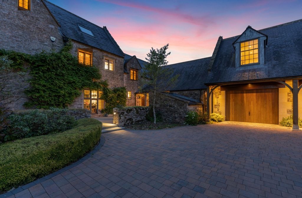 Additional image 14 of 9 bed country house for saleRoemead Road, Wells BA5