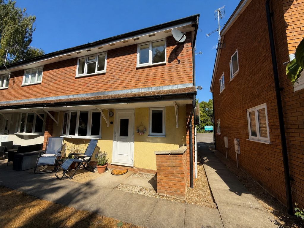 Property photo 1 of 12 5225350