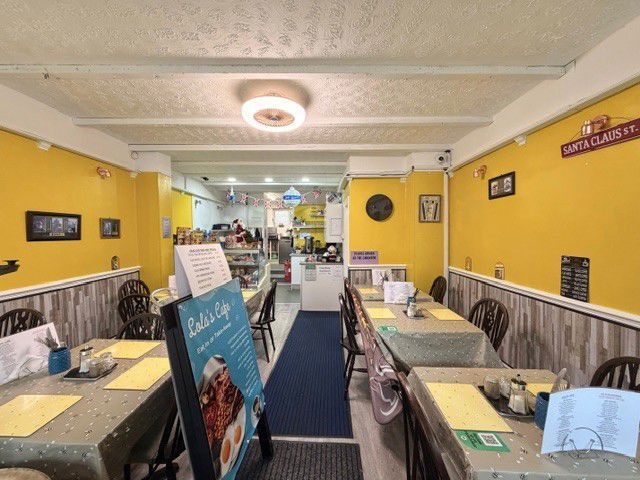 Property photo 3 of 14