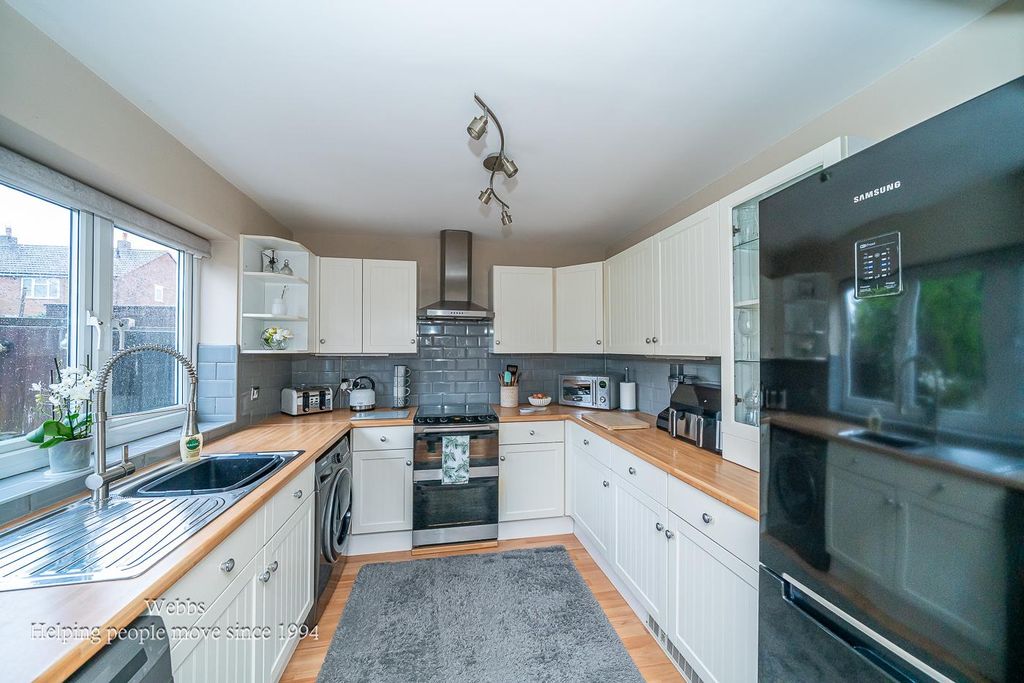 Property photo 2 of 22 Webbs-6.Jpg