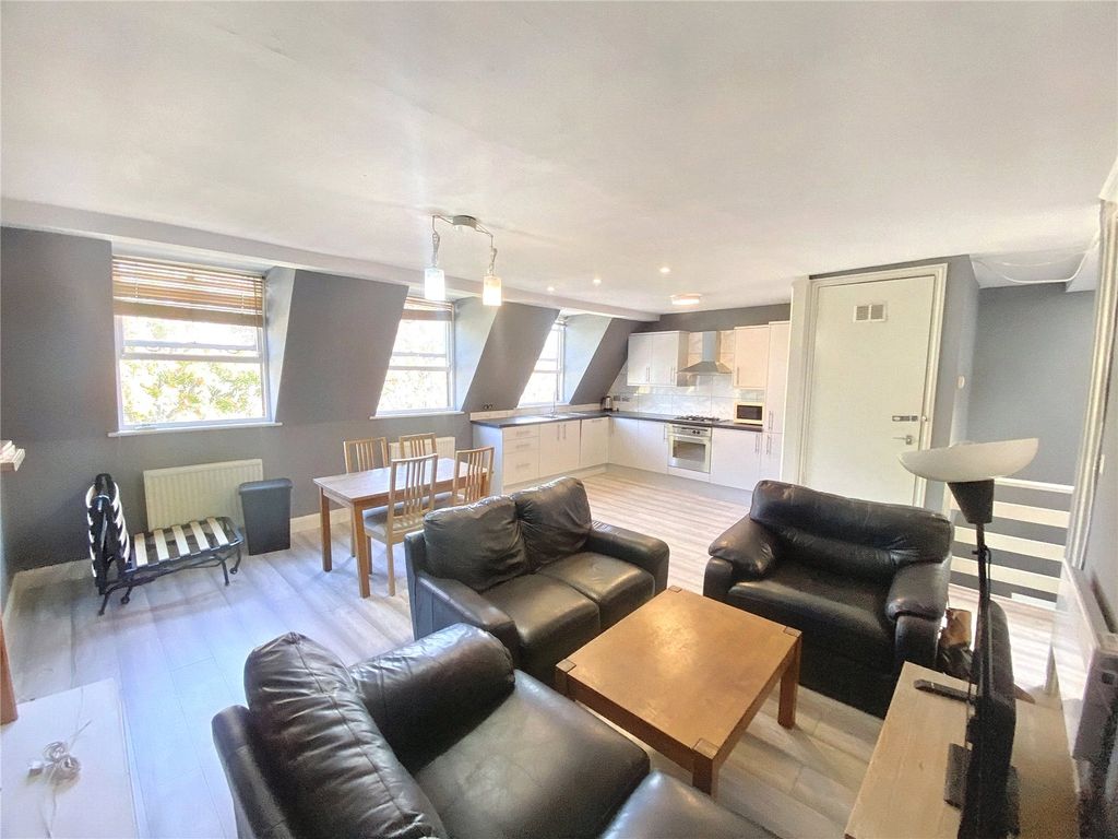 Property photo 2 of 9 Picture No. 02