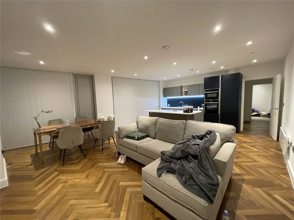 Property photo 1 of 29 Living Room