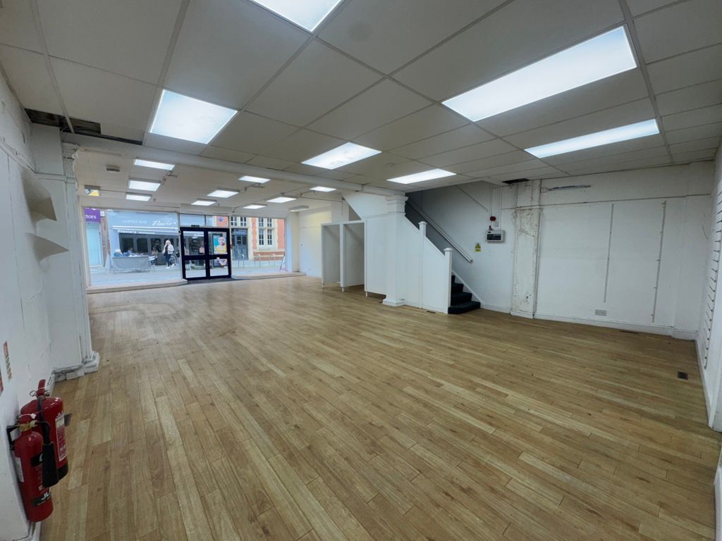 Property photo 3 of 9 Photo 2