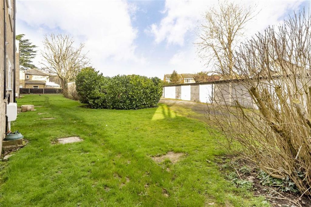 Property photo 2 of 4