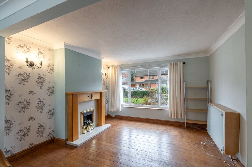 Property photo 2 of 32 Picture No. 20