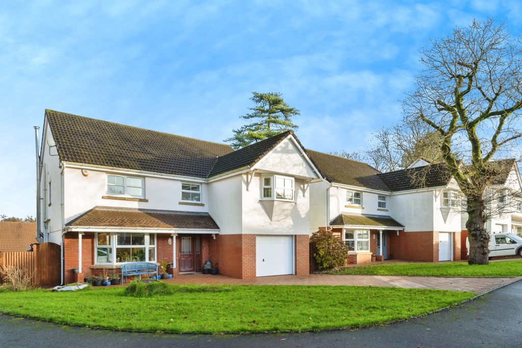 Property photo 1 of 35