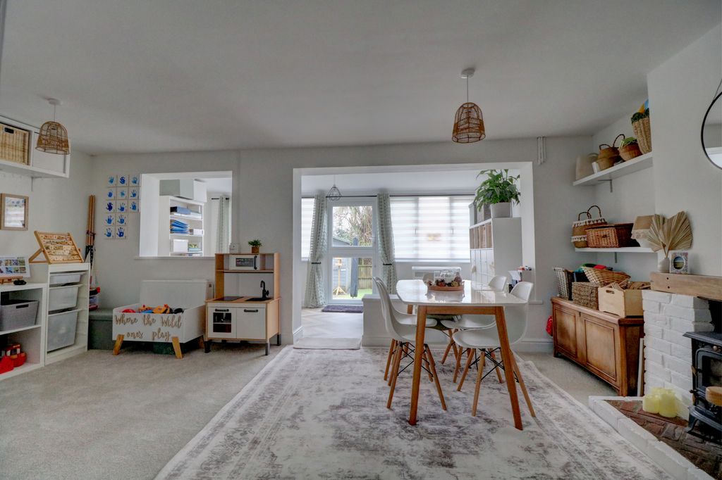 Property photo 2 of 19 Lounge-Diner