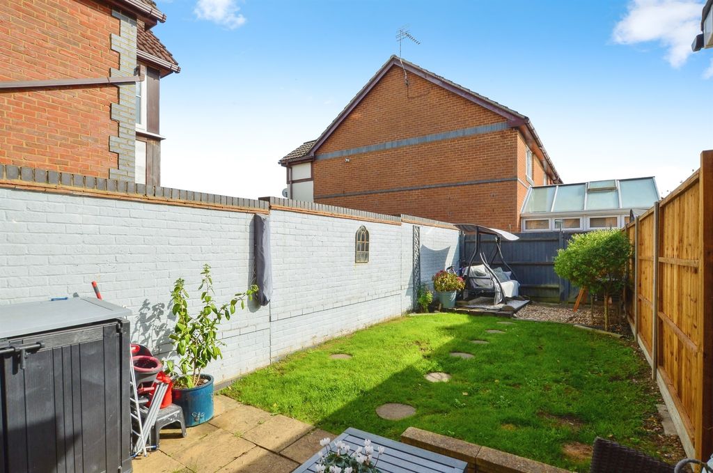 Property photo 3 of 12