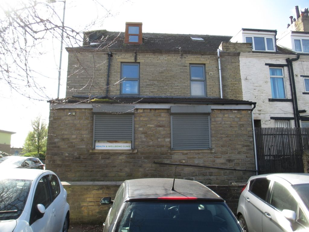 Property photo 2 of 6