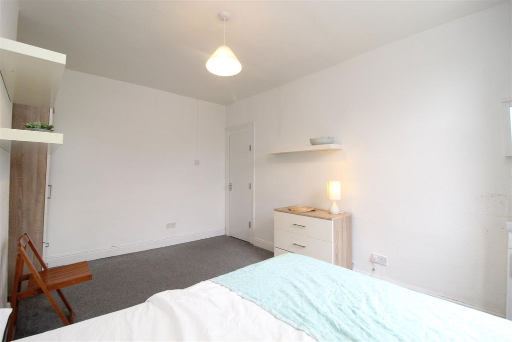 Property photo 2 of 9 Img_8724.Jpg