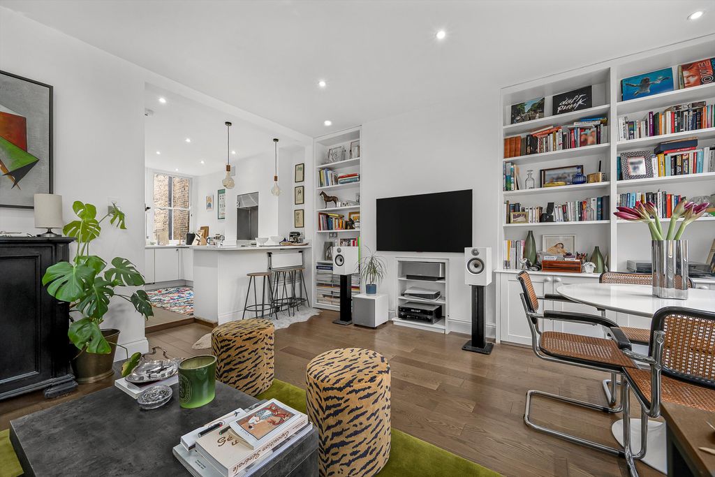 Property photo 2 of 10 Image