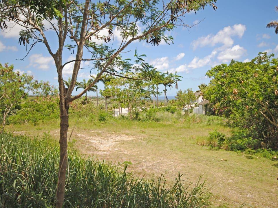 Property photo 3 of 11