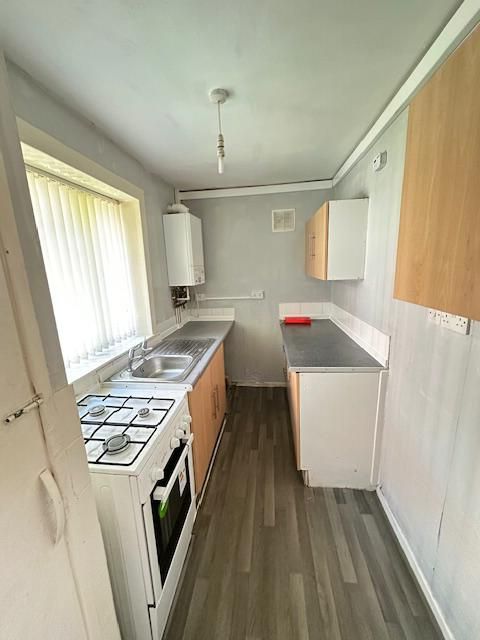 Property photo 3 of 9 Entrance Porch