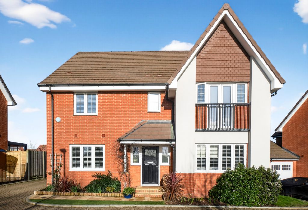 Property photo 1 of 20 Front View