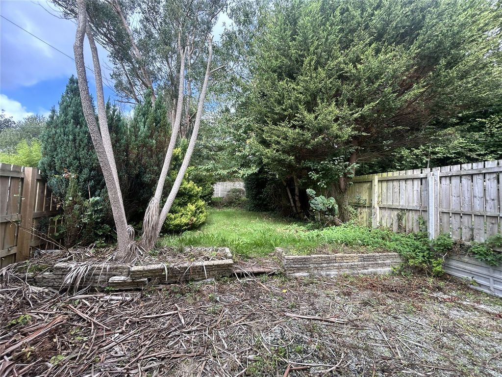 Property photo 2 of 6 Picture No. 06
