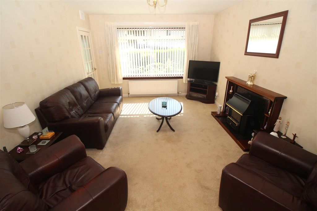 Property photo 2 of 21 Img_3818.Jpg