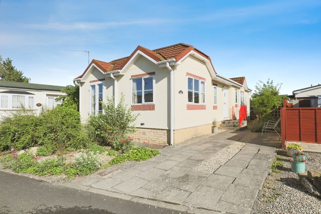 Property photo 1 of 17 Photo