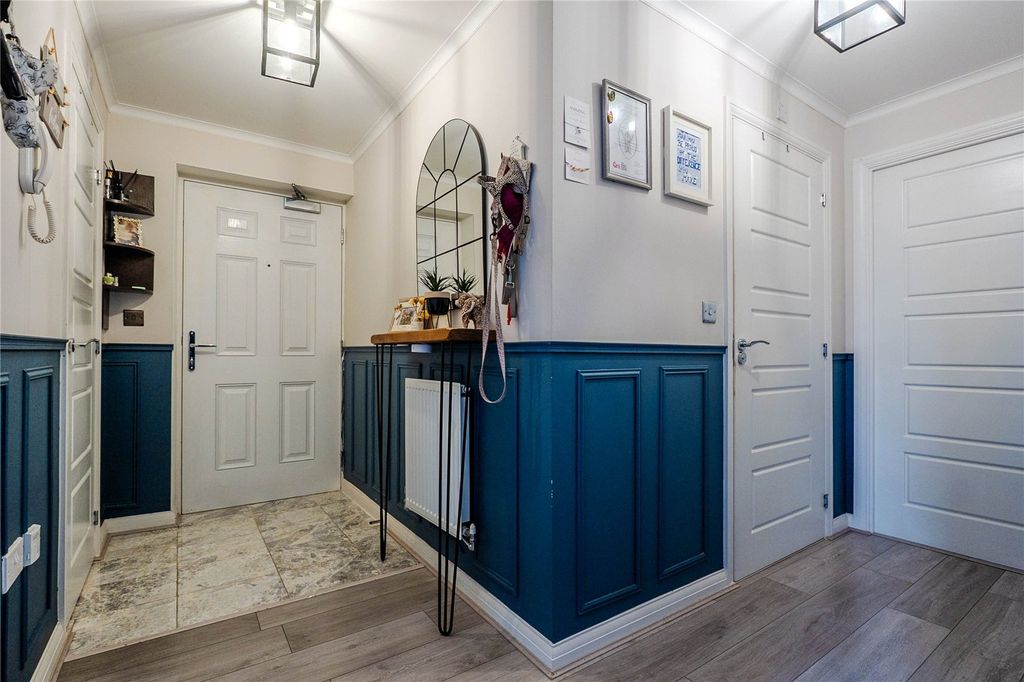 Property photo 2 of 9 Picture No. 08