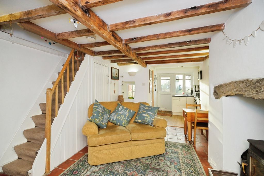 Property photo 3 of 29 Pbox-Img.Jpg