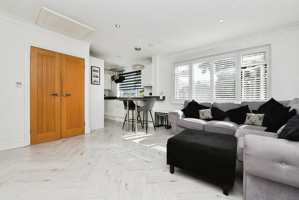 Property photo 2 of 15 Interior