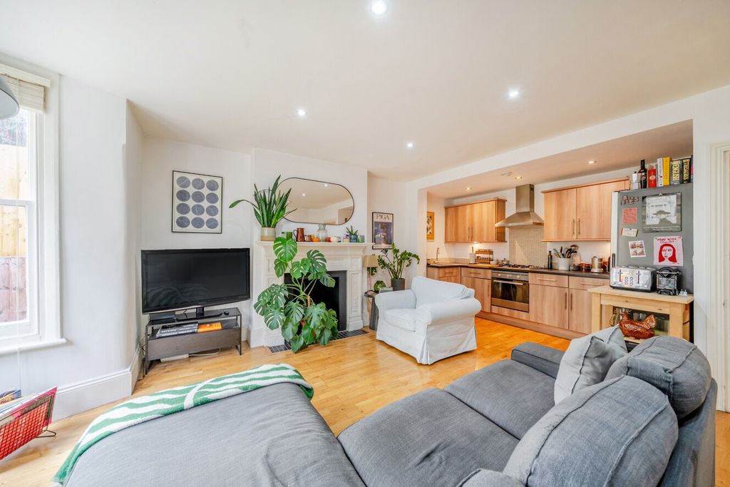 Property photo 3 of 15 Picture No. 09