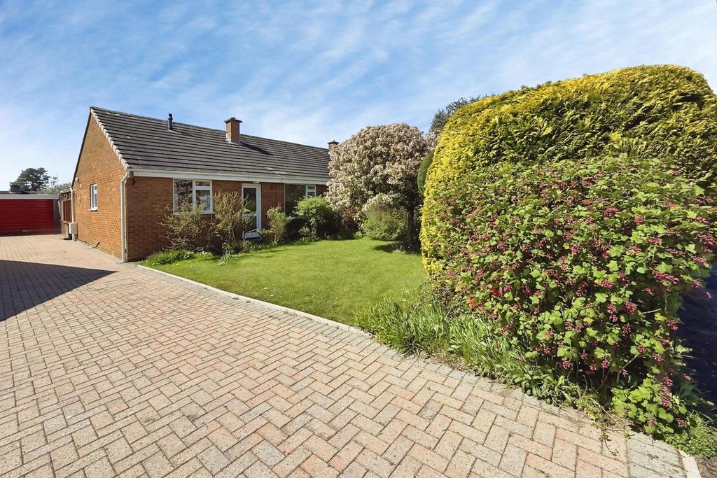 Property photo 1 of 16 External