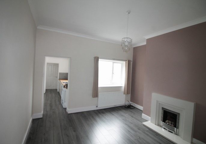 Property photo 2 of 10 Lounge