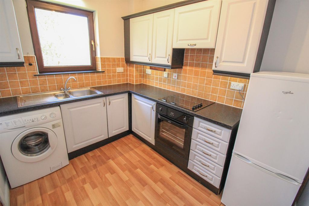 Additional image 8 of 2 bed flat for sale10 Holm Dell Court, Inverness IV2
