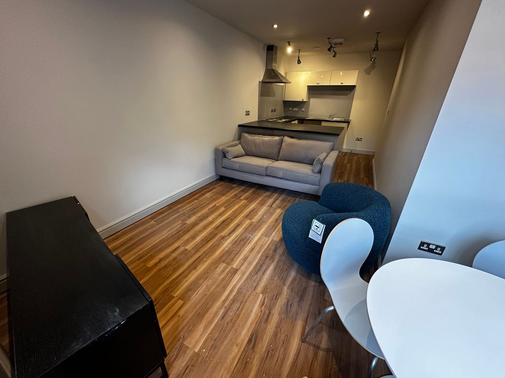 Property photo 3 of 7