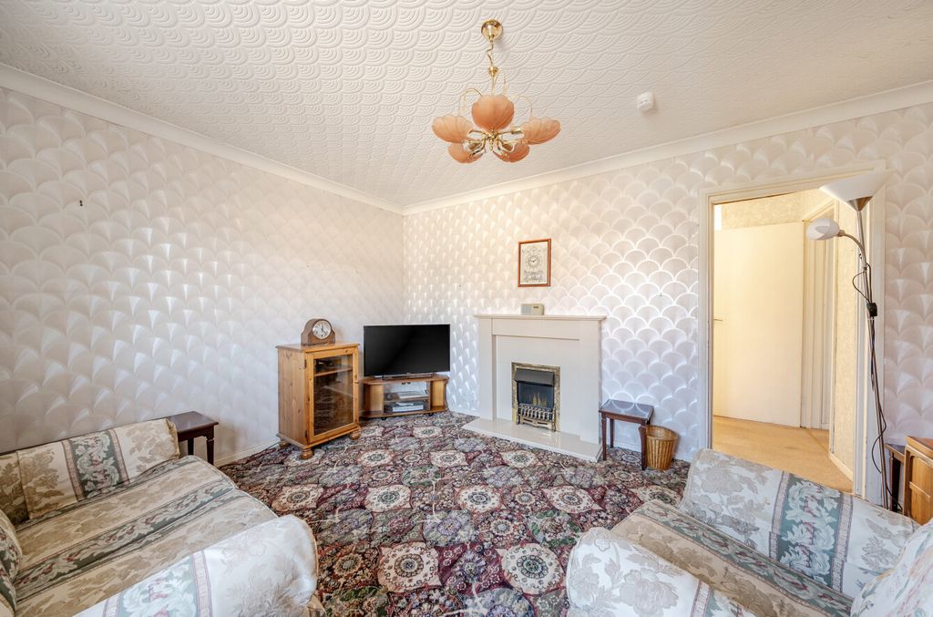 Property photo 2 of 21 1511909-11-1A0392...