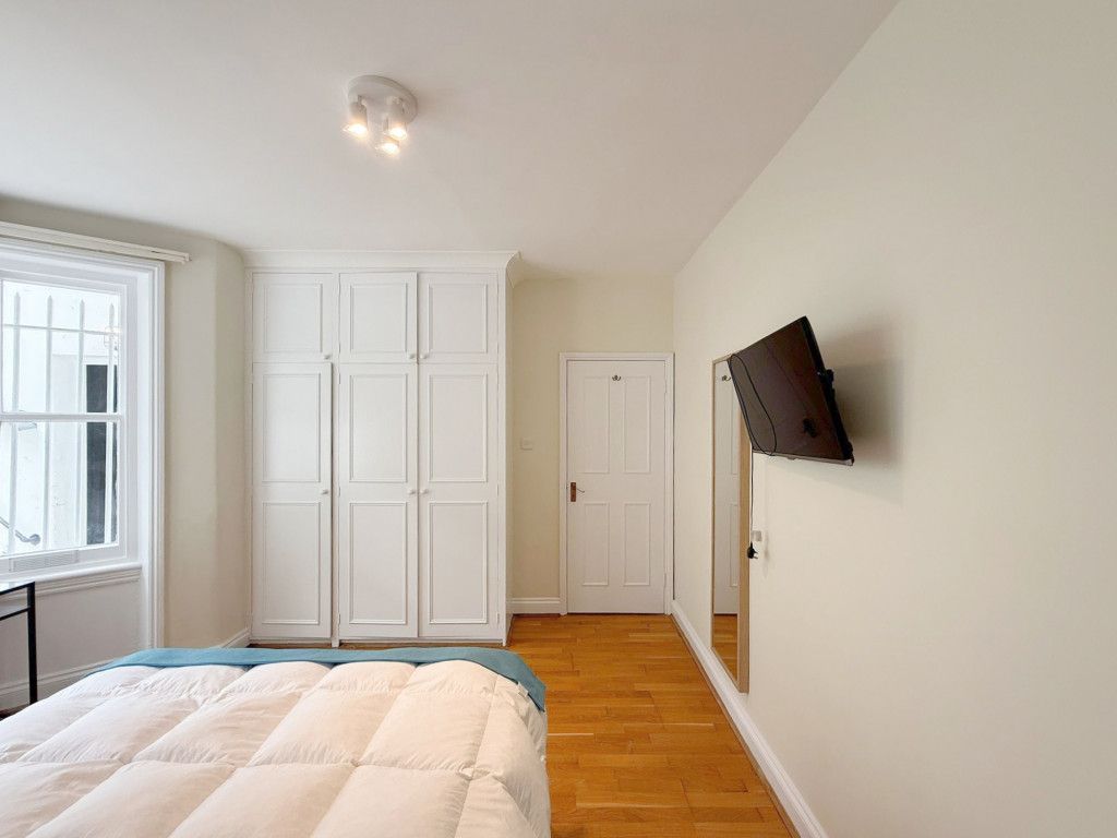 Property photo 3 of 4