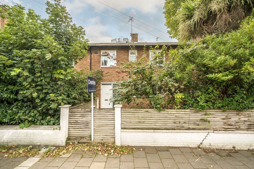 Property photo 1 of 9