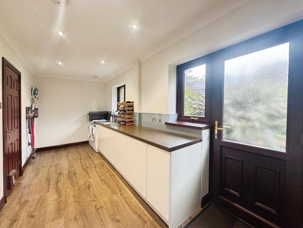 Additional image 18 of 6 bed detached house for saleLlys-Y-Dderwen, Llangennech, Llanelli, Carmarthenshire SA14