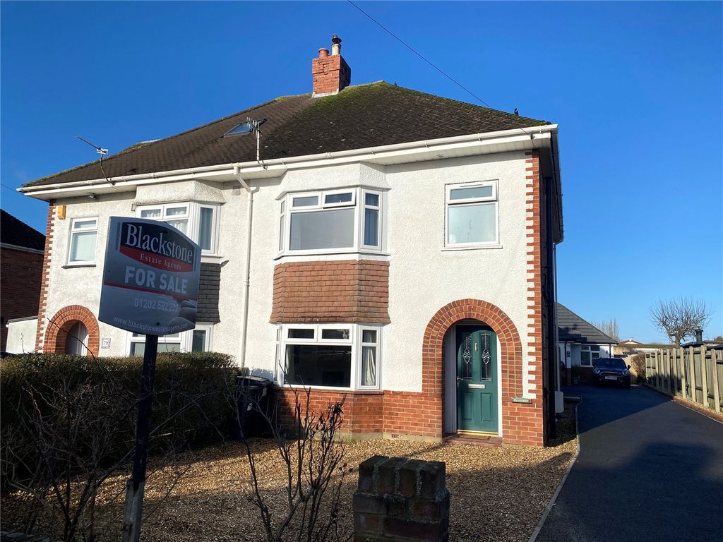 Property photo 1 of 32 Picture No. 35