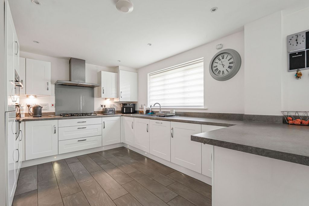 Additional image 4 of 5 bed detached house for salePiran View, Perranporth TR6