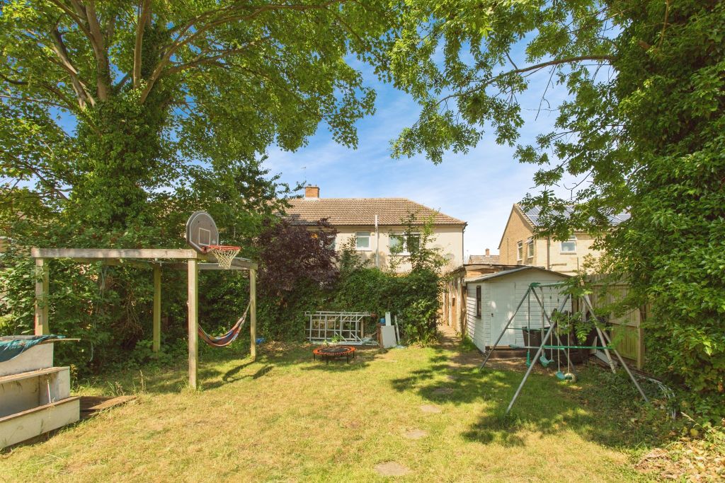 Property photo 2 of 13