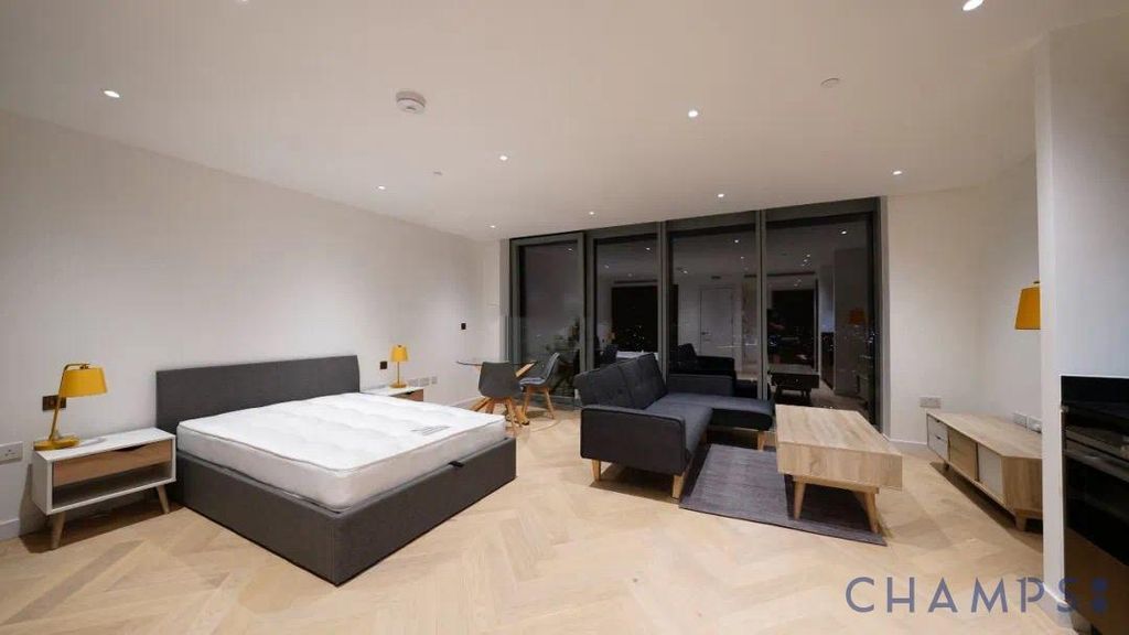 Property photo 2 of 10 Gallery