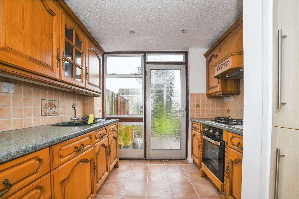 Property photo 3 of 16