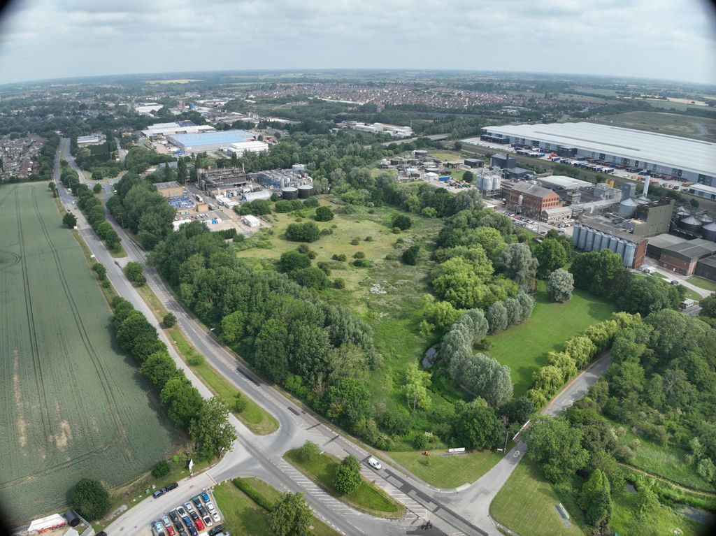 Property photo 2 of 4 Dji_20250609094545_0002_V.Jpg