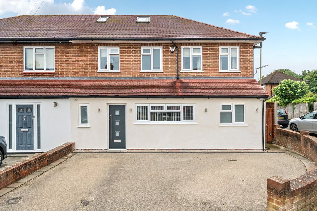 Property photo 1 of 21 1476896-16-6A2Af2...