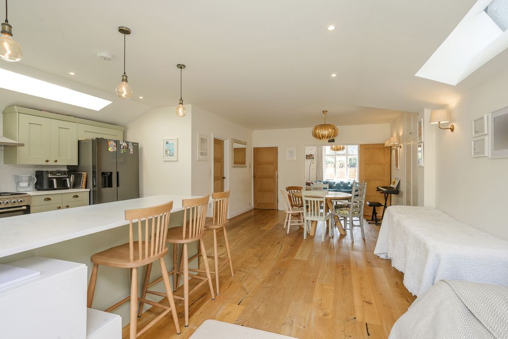 Property photo 2 of 16 Picture No. 05