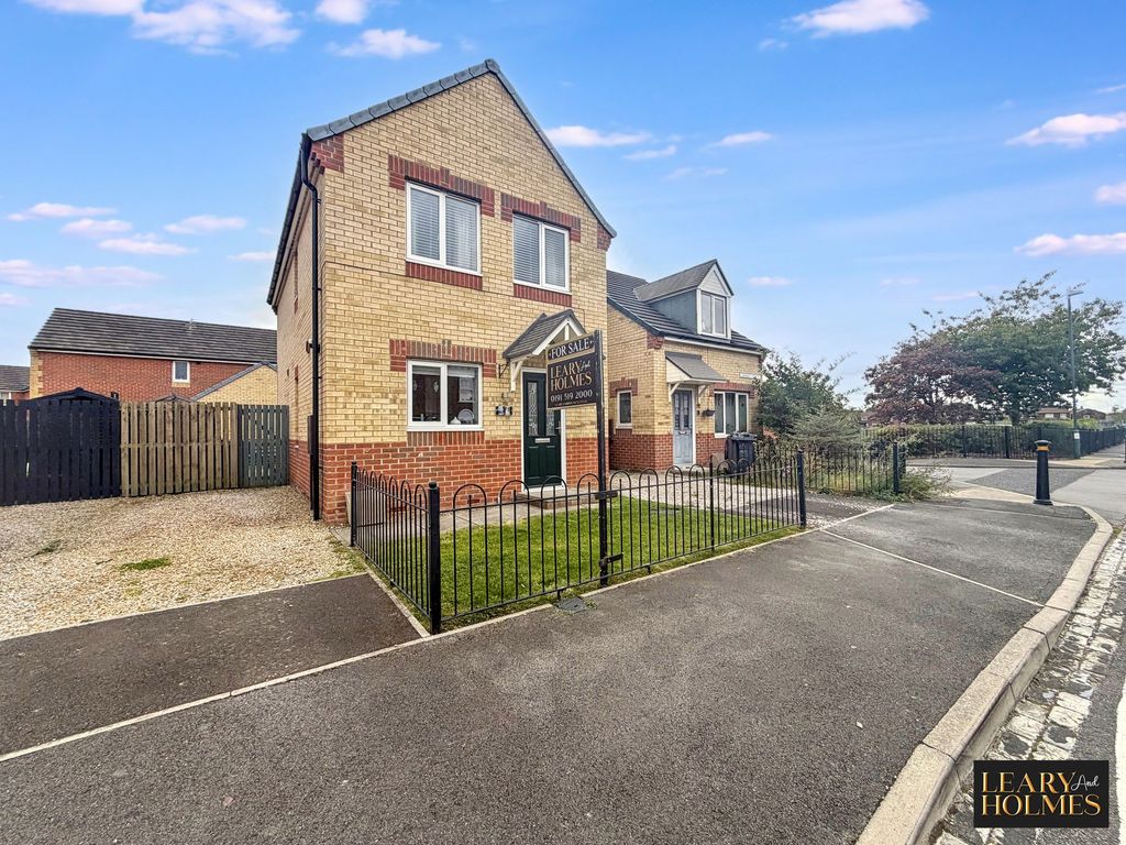 Property photo 1 of 24