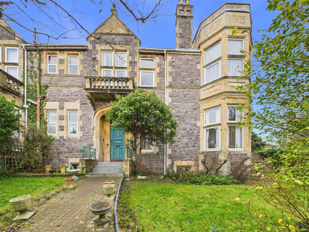 Property photo 1 of 15 Picture No. 23