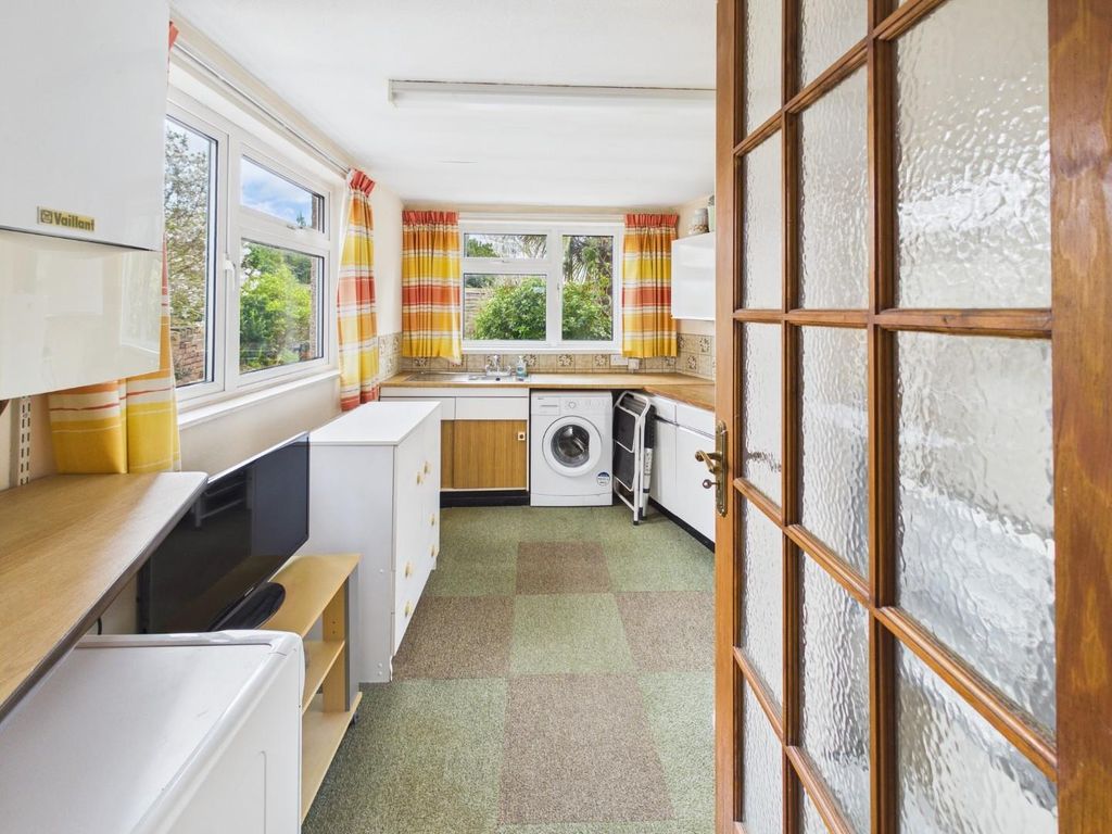 Property photo 3 of 27 Cam01576G0-Pr0349-Still010.Jpg