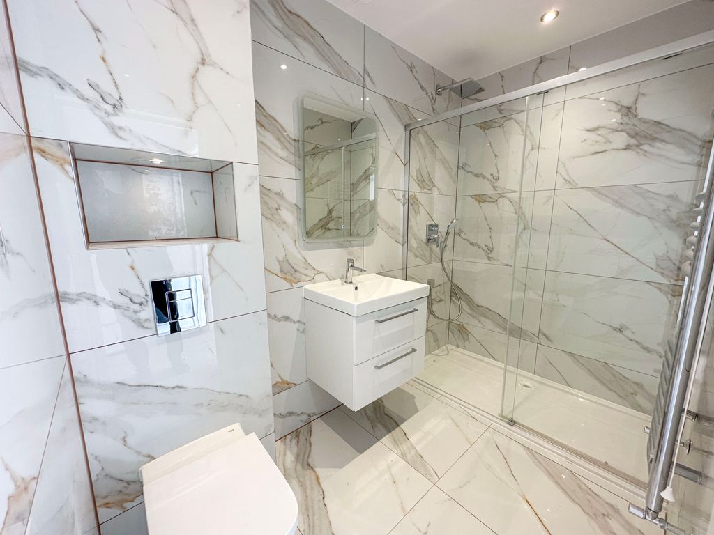 Property photo 2 of 5 Photo 7