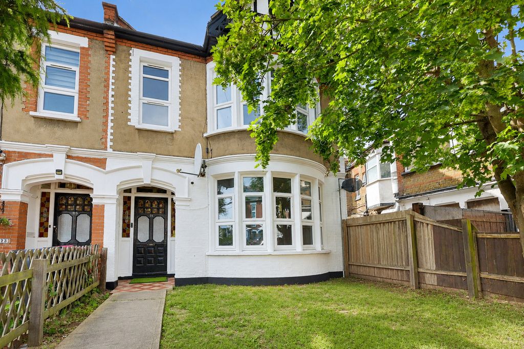 Property photo 1 of 24
