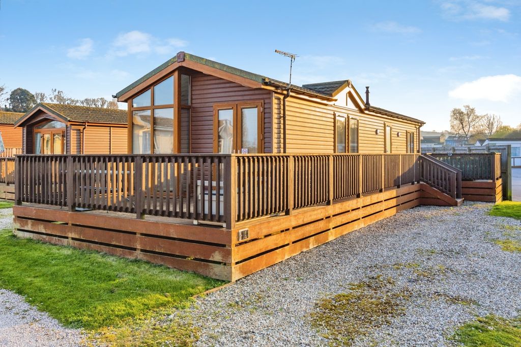 Property photo 2 of 16 Pbox-Img.Jpg