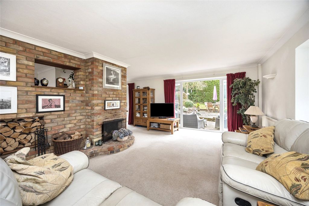 Property photo 3 of 16 Reception Room