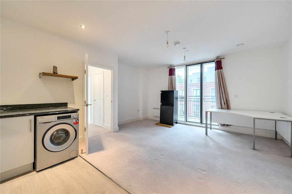 Property photo 3 of 11 Picture No. 09